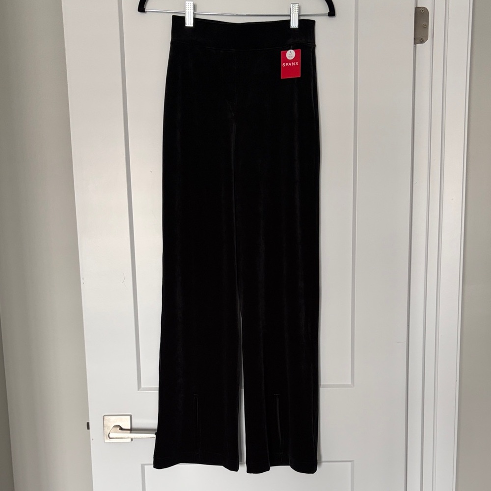 NWT Spanx Black Velvet Front Slit Pant